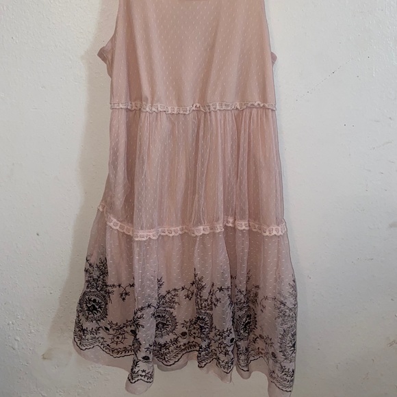 dress - Picture 3 of 4